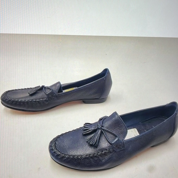 Size 11 Cole Haan tassels blue loafers - Picture 3 of 5